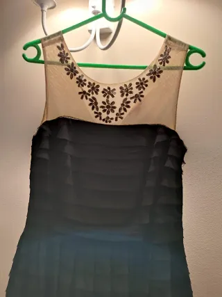 Vestido fiesta Derhy beige y negro