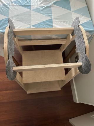 Torre di apprendimento Montessori in legno