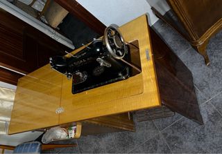 Máquina de coser antigua SIGMA
