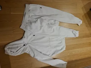 Conjunto chándal blanco Ralph Lauren.