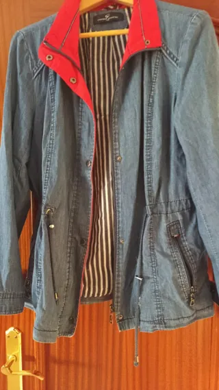 Chaqueta Gerry Weber azul vaquera ,forrada ,nueva