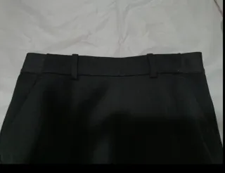 Dos pantalones negros de vestir talla 36, HM/Zara