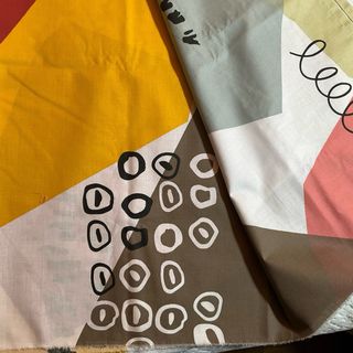 Scampolo cotone 100% fantasia geometrica