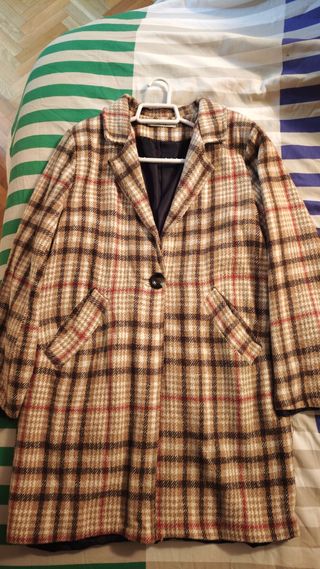 Abrigo de cuadros mujer