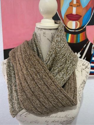 Bufanda unisex marrón y verde