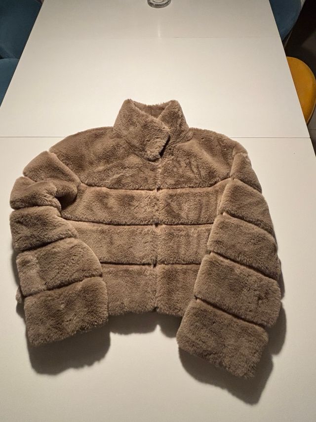 Abrigo pelo sintético Cuplé topo Talla S