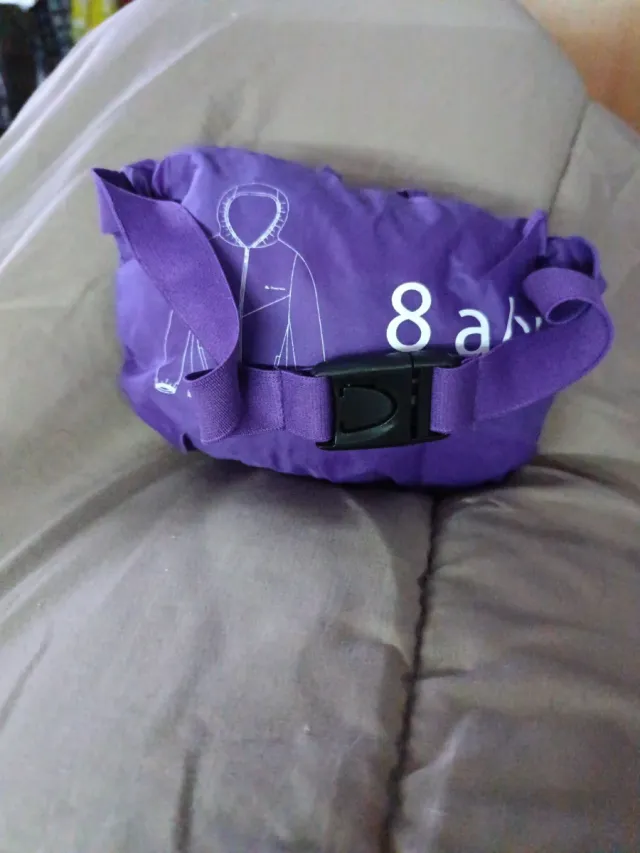 Chubasquero 8 Quechua Morado