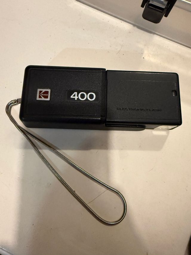 Fotocamera Analogica Kodak 400 Flash Elettronico