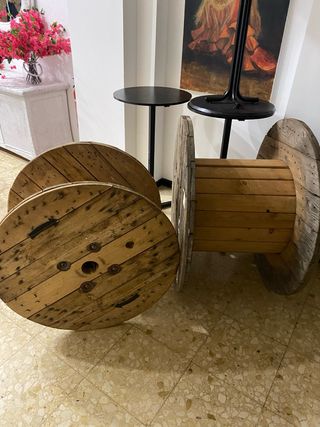 Bobina de madera grande