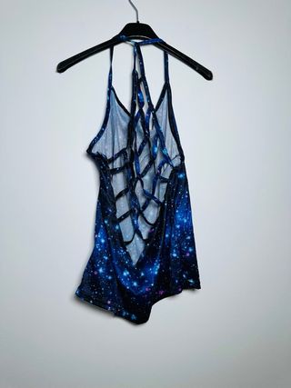 Top Estampado Galaxia Azul y Morado