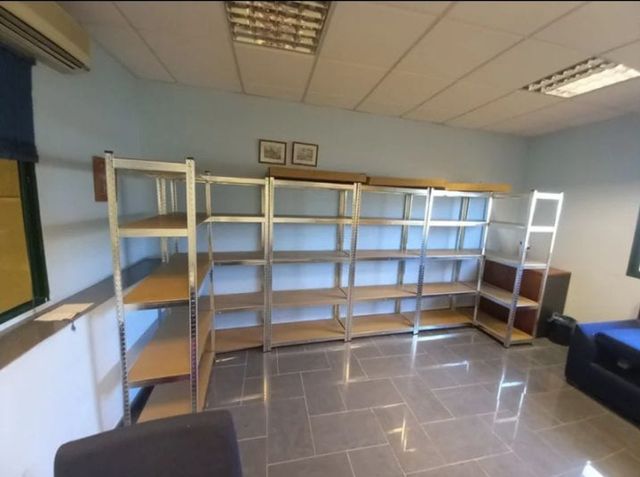 Estantería galvanizada