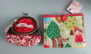 Cartera y bolsa de tela con diseño infantil