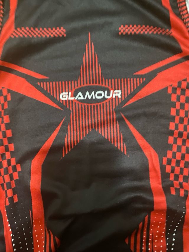 Body deportivo glamour negro y rojo. Talla L