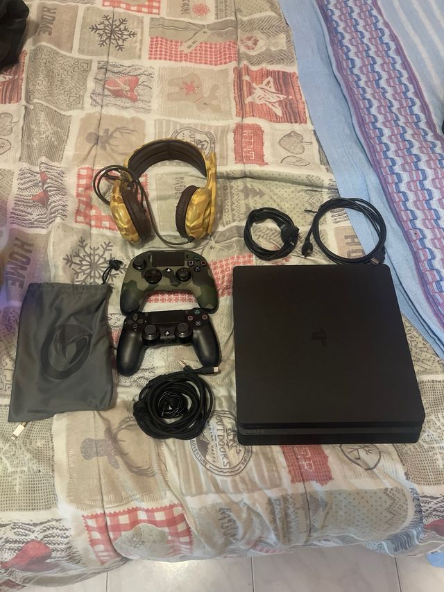 Playstation 4 + giochi + accessori