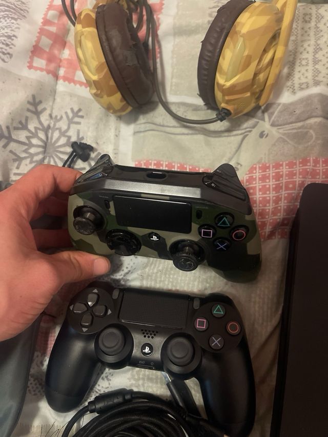 Playstation 4 + giochi + accessori