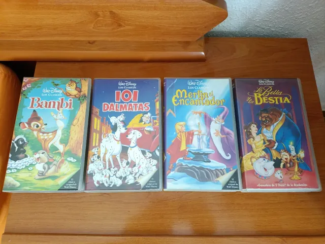 Lotto 12 Nastri VHS Disney Classici