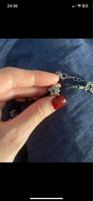 Collana con charm su spago