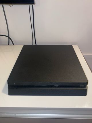 PS4 (PlayStation 4) FIFA 21 Bundle + Giochi