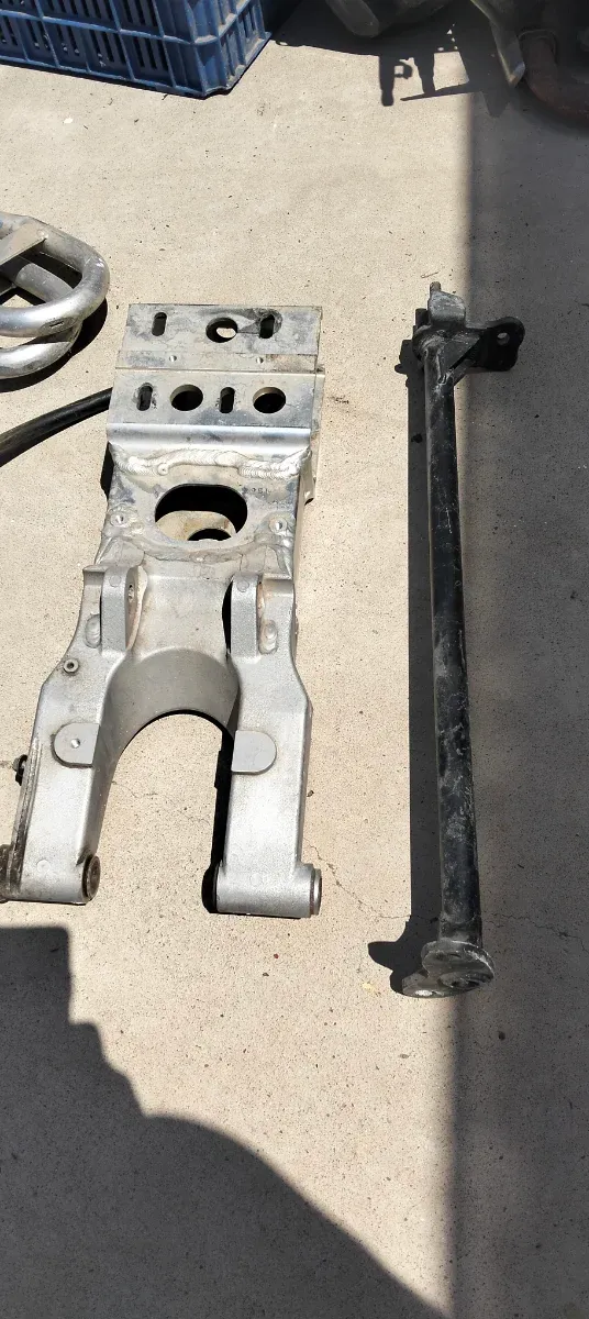 Basculante Suzuki LTZ 400