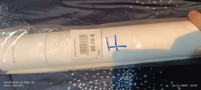 Lámina Les Amants de René Magritte en buen estado