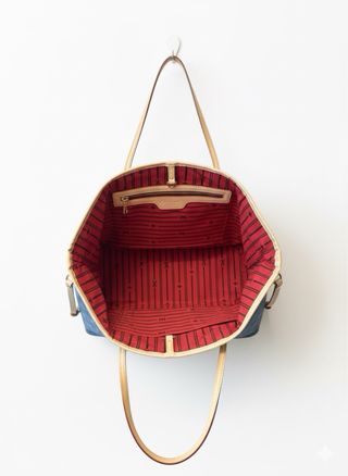 Bolso Louis Vuitton con carterita