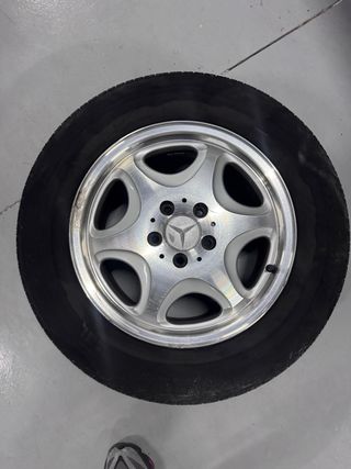 Llantas Mercedes