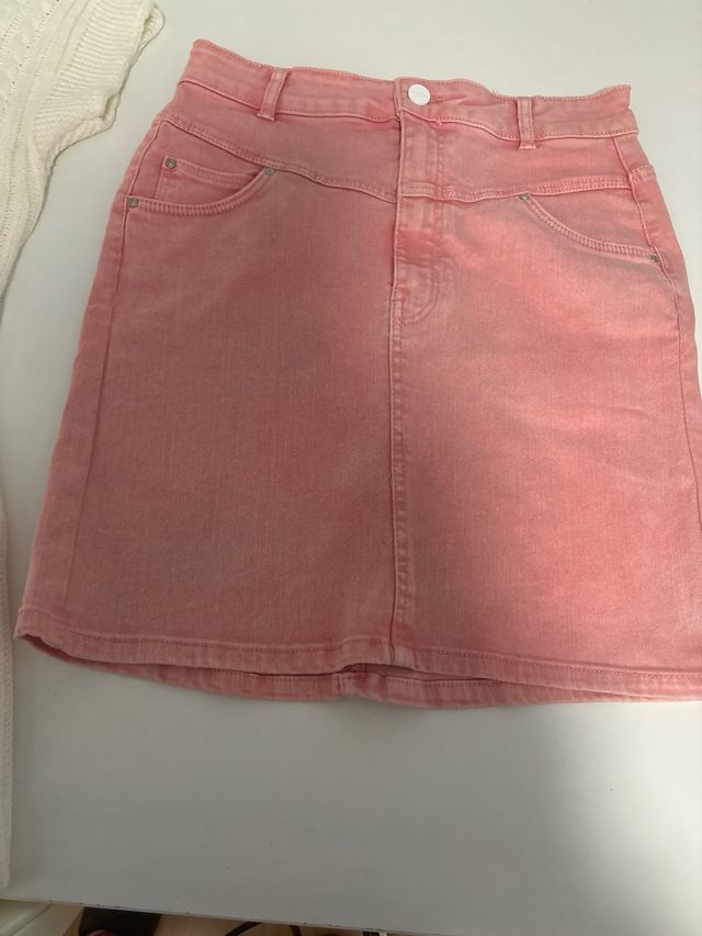 Vestido de punto blanco + complementos