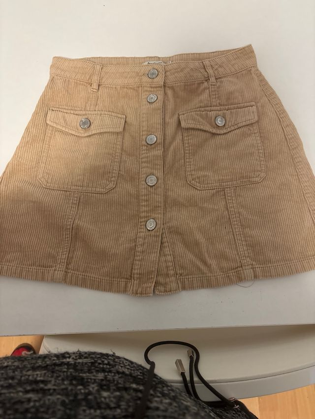 Vestido de punto blanco + complementos