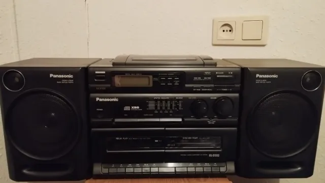 Radio Panasonic RX-DT610