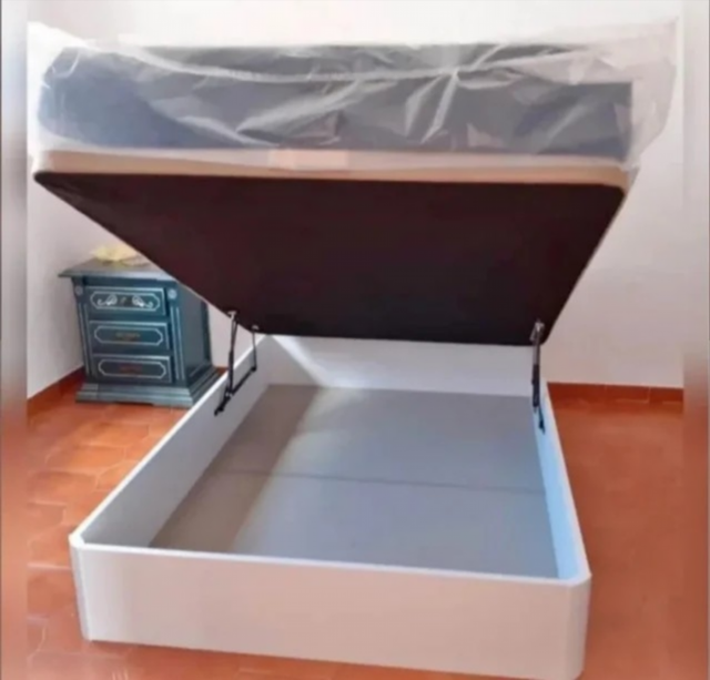 Canapés e colchões novos com o melhor preço