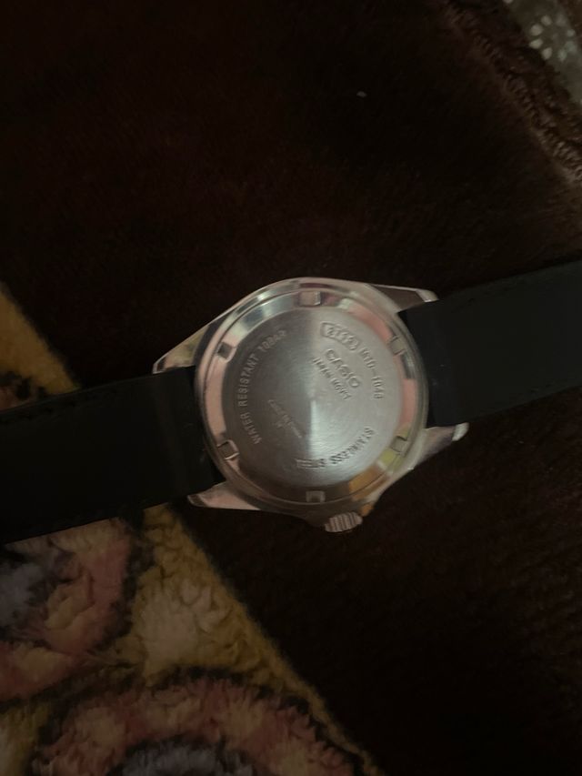Reloj Casio Quartz WR 100M