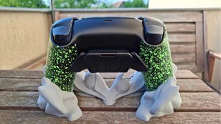 Soporte Mando PS5 Calaveras