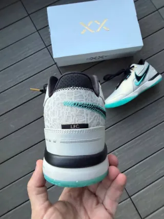 Nike Lebron NXXT Liverpool