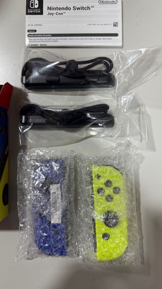 Joy-Con Pair Azul Neón y Amarillo Neón