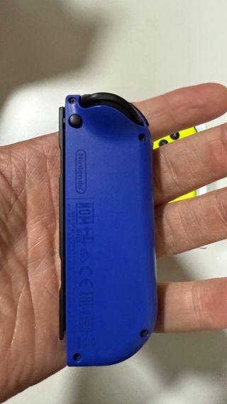 Joy-Con Pair Azul Neón y Amarillo Neón