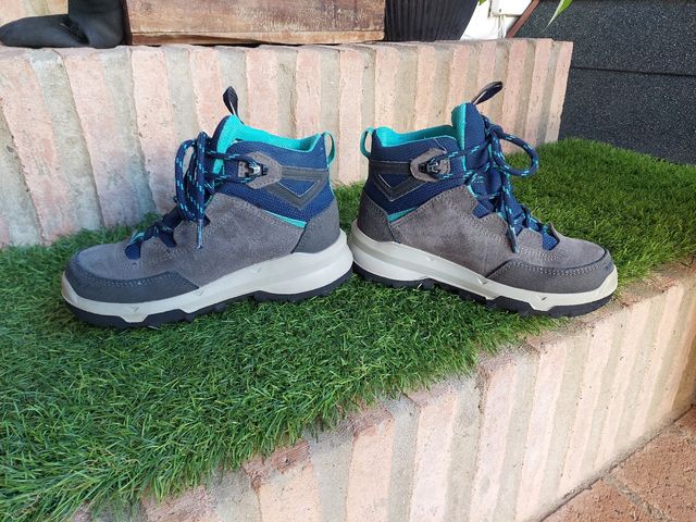 Botas de montaña niño