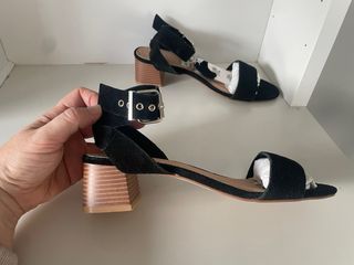 Sandalias tacón piel negras