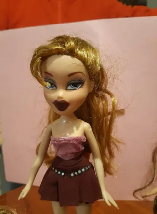 6 Bambole Bratz e Accessori