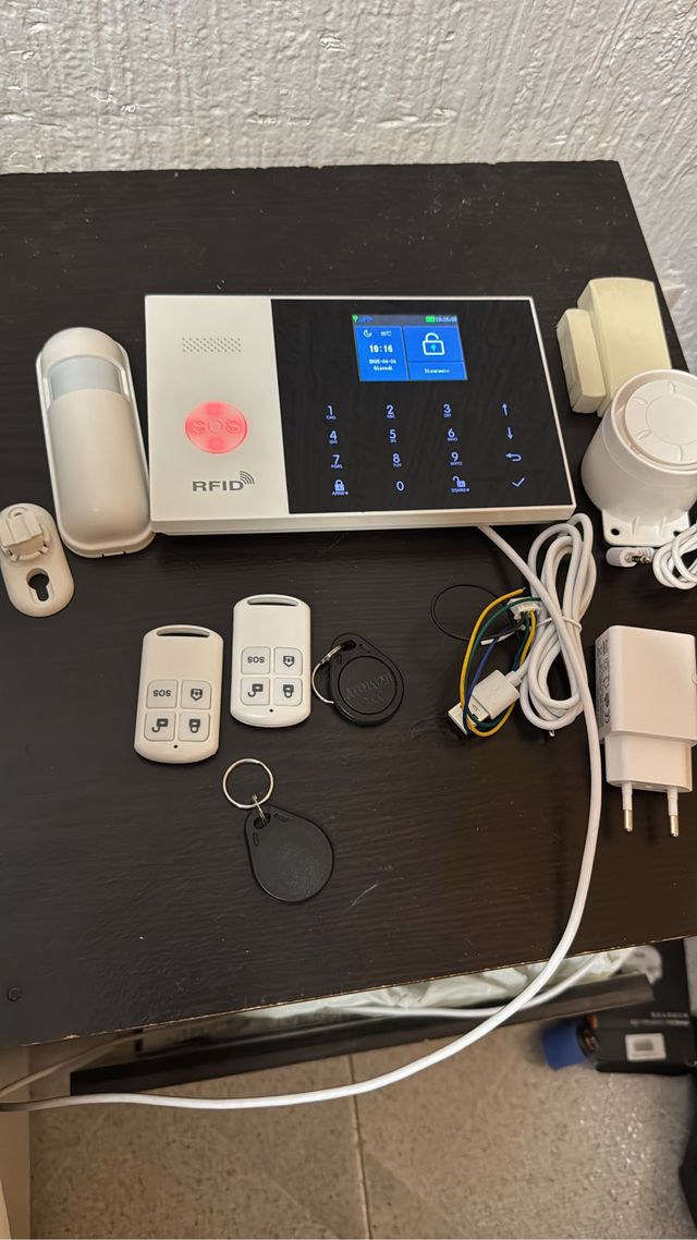 Alarma Inteligente RFID con Mandos