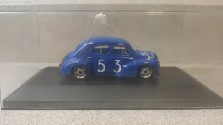 Renault 4/4, auto in miniatura collezione scala 1:43