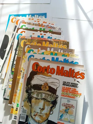 15 revistas Corto Maltés cómic colección