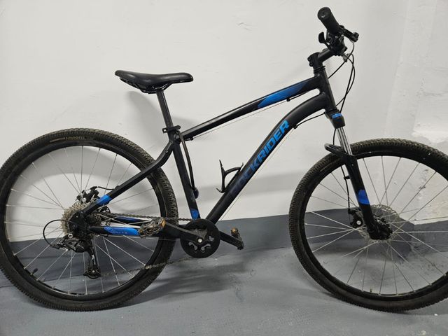 Bicicleta de montaña con marchas