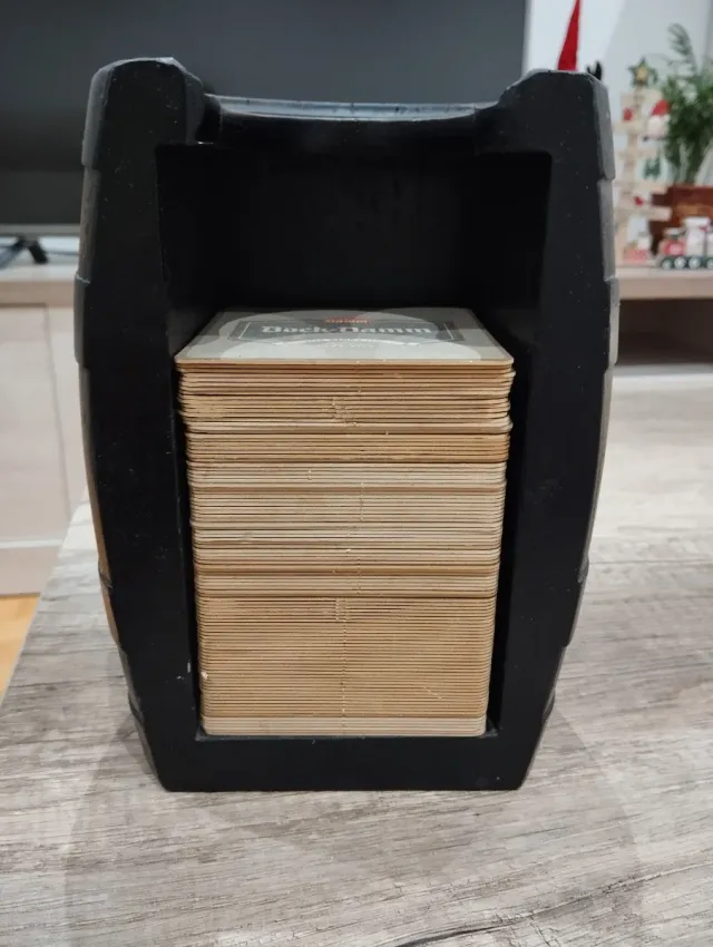 Barril decorativo Bock-Damm con posavasos