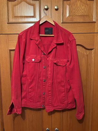 Dos cazadoras vaqueras Zara