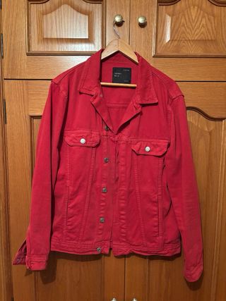 Dos cazadoras vaqueras Zara