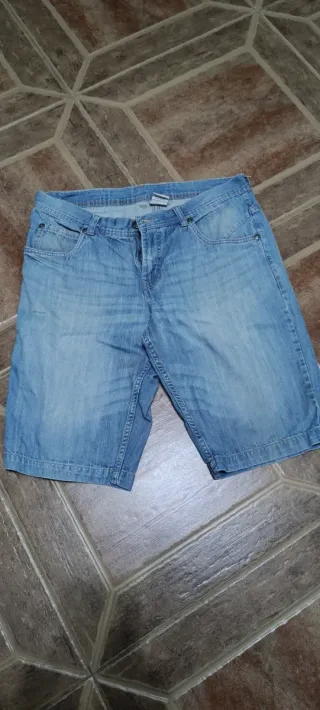 Pantalón corto vaquero hombre