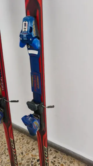 Esquís KASTLE TECH 03