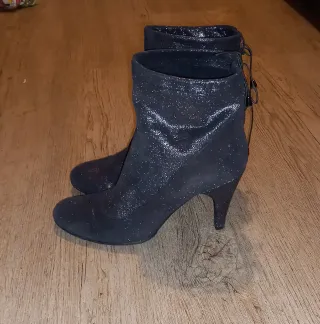 Stivaletti neri vera pelle scintillanti