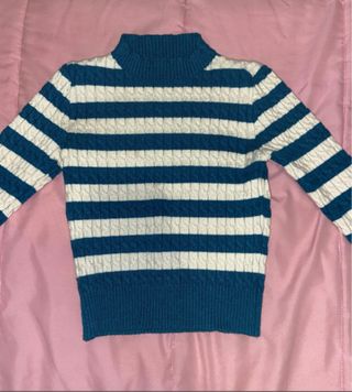 Blusa de manga comprida às riscas