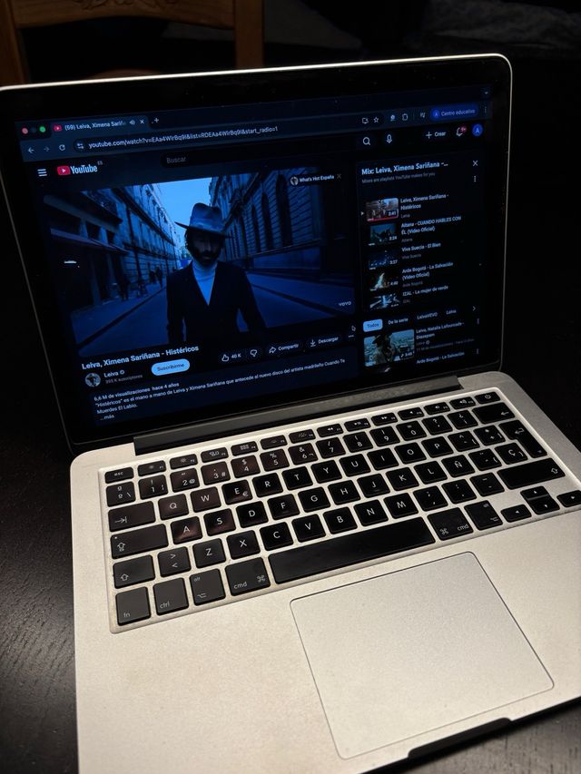 MacBook Pro 13 2014 Plata